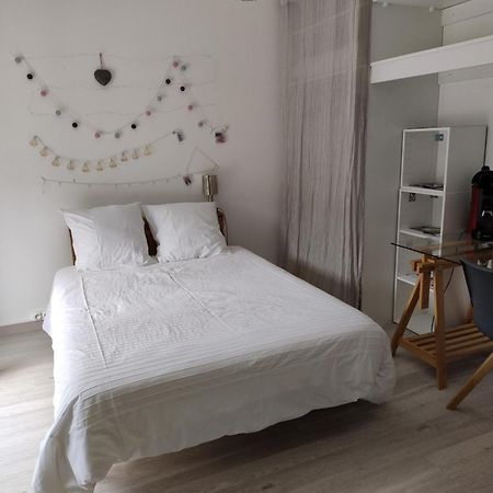 Ferienwohnung Chez Paul Et Melusine Périgueux Exterior foto